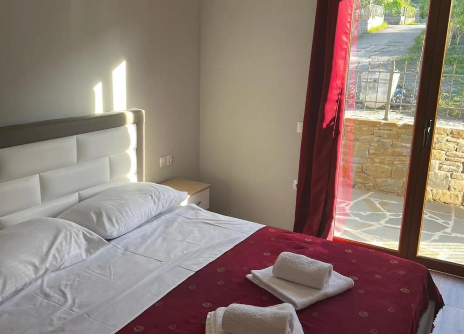 Gramo'S Villa Permet Guest house
