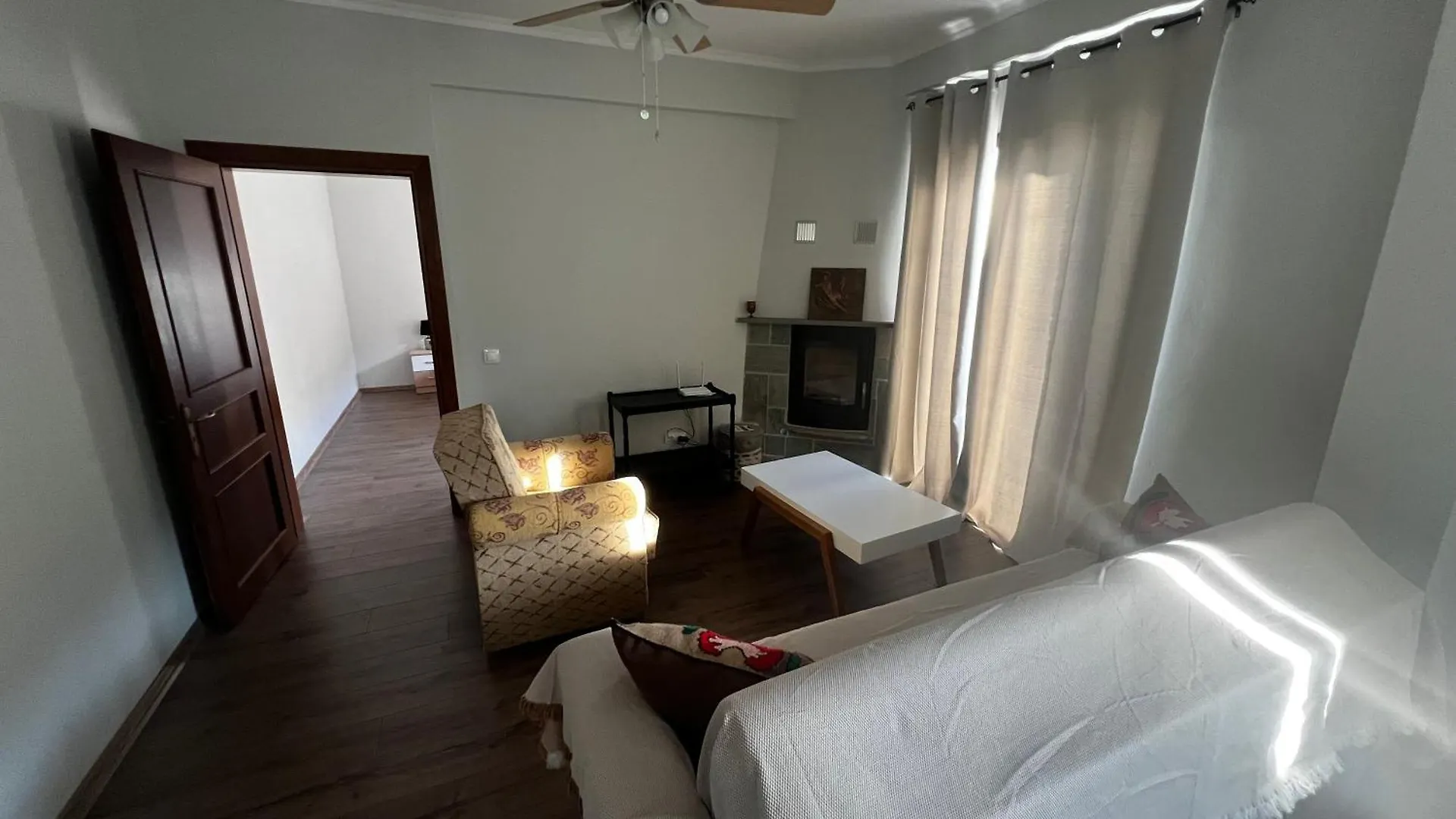 Gramo'S Villa Permet 0*,